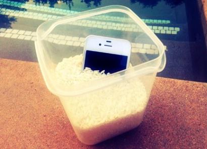 Was tun, wenn Ihr iPhone ins Wasser fällt?